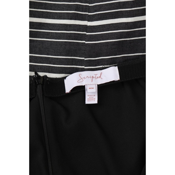 Sz M Scripted Black & White Striped Tiered Off The Shoulder Mini Dress NWOT - Picture 3 of 3